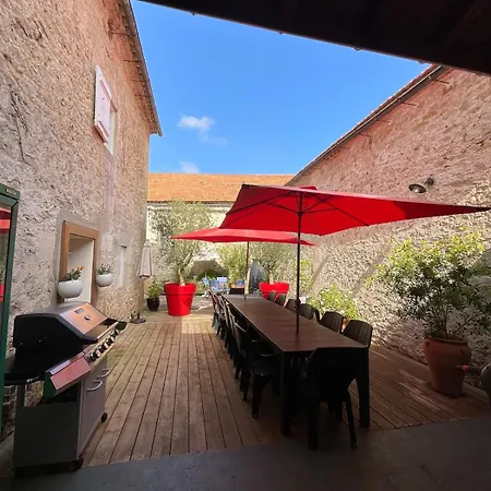 Domaine De Sarlandie Holiday home *